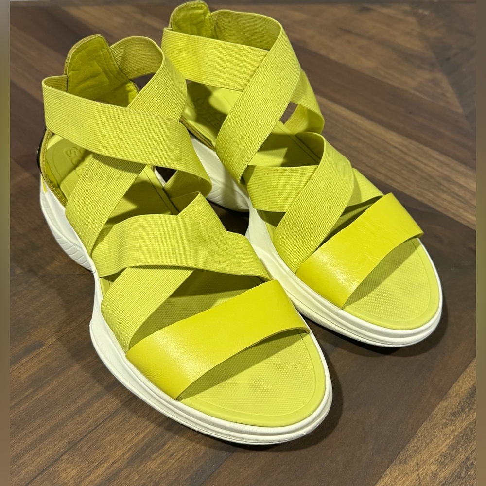 Sorel Explorer Blitz Hint Multistrap Leather Elastic Sandal Bolt | Women’s 8